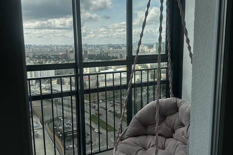Однокомнатная квартира в аренду посуточно в Екатеринбурге по адресу пр-кт Космонавтов, 108/3