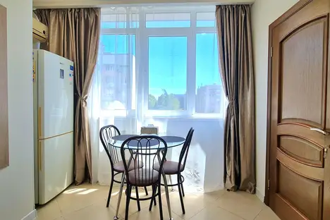 2-комнатная квартира в Адлере, Адлер, ул. Куйбышева, 5