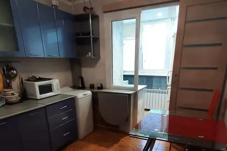 2-комнатная квартира в Яровом, кв-л А, 15