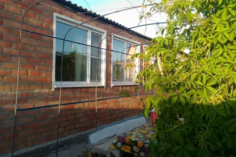 Дом в Должанской, Должанская, ул. Чапаева, 105