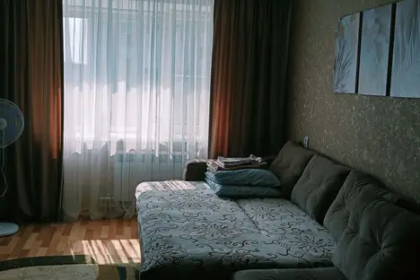 2-комнатная квартира в Яровом, кв-л Б, 1