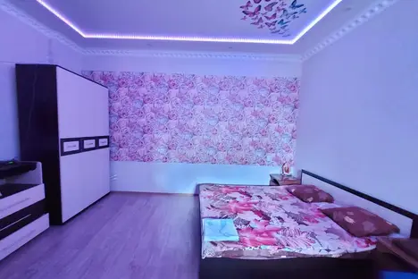 1-комнатная квартира в Красном Сулине, Горняцкий мкр., ул. Глинки, 15