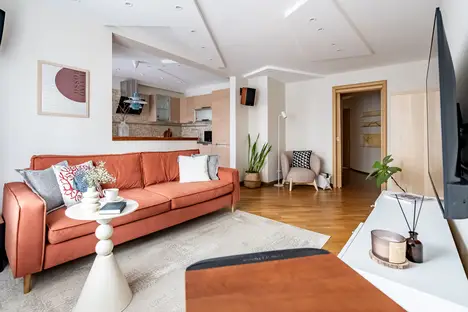 2-комнатная квартира в Санкт-Петербурге, Варшавская ул., 63к1, м. Московская