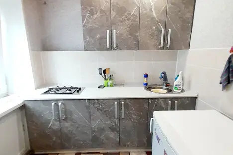 2-комнатная квартира в Кирове, Октябрьский пр-кт, 94