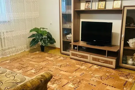 2-комнатная квартира в Яровом, кв-л А, 22
