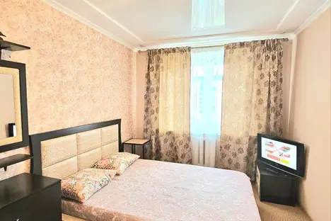 2-комнатная квартира в Стерлитамаке, мкр. Лазурный, Лазурная ул., 31