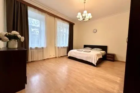 3-комнатная квартира в Москве, Садовая-Кудринская ул., 8-10-12