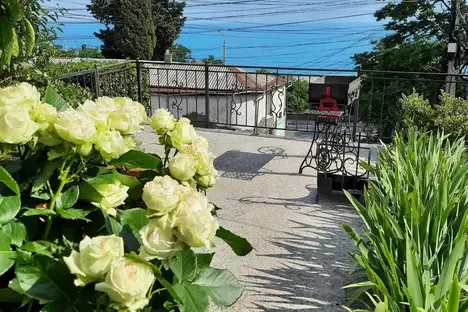 Дом в Алупке, Севастопольское ш., 46