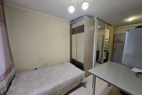 1-комнатная квартира во Владивостоке, ул. Адмирала Кузнецова, 50Б