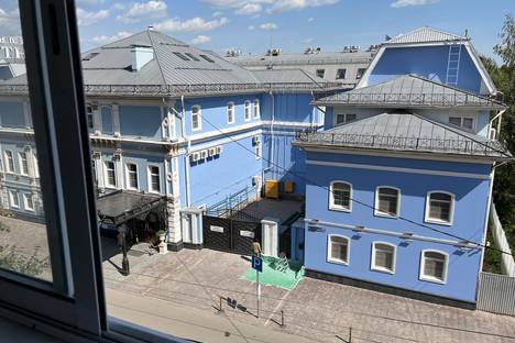 Двухкомнатная квартира в аренду посуточно в Туле по адресу Тургеневская ул., 12