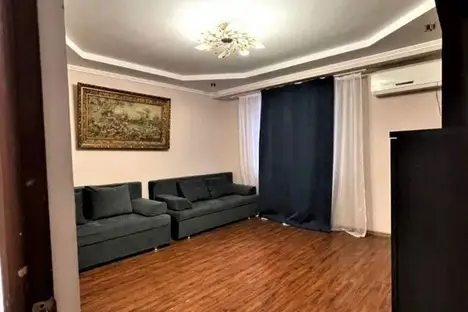 2-комнатная квартира в Гагре, ул. Абазгаа, 61