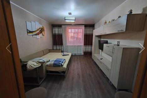 3-комнатная квартира в Яровом, кв-л А, 14