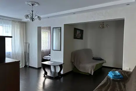 2-комнатная квартира в Ачинске, Ачинск, 4-й мкр., 13