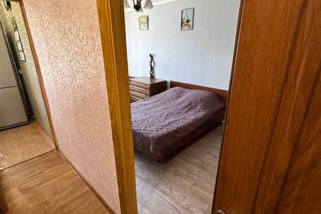 Двухкомнатная квартира в аренду посуточно в Мариуполе по адресу ул. Бахчиванджи, 5
