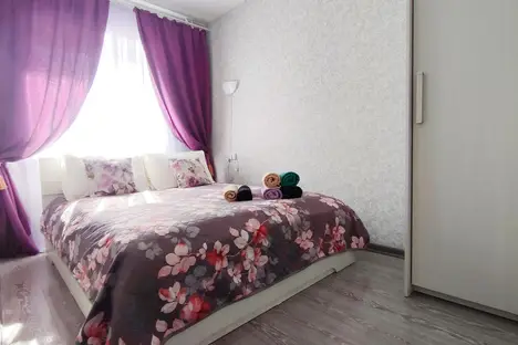 2-комнатная квартира в Калининграде, пр-кт Калинина, 33