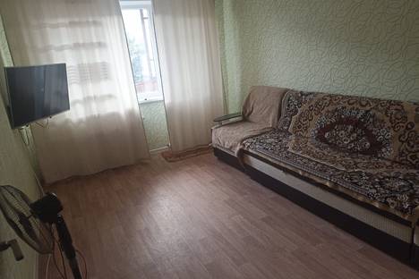 Двухкомнатная квартира в аренду посуточно в Яровом по адресу кв-л А, 9