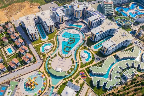2-комнатная квартира в Аланье, махалле Тюрклер, ул. Хаджикура, 8 B