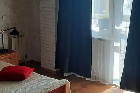 2-комнатная квартира в Батайске, ул. Северная Звезда, 7/2