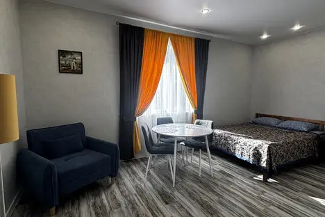 Дом в Пскове, Крестовский пер., 7