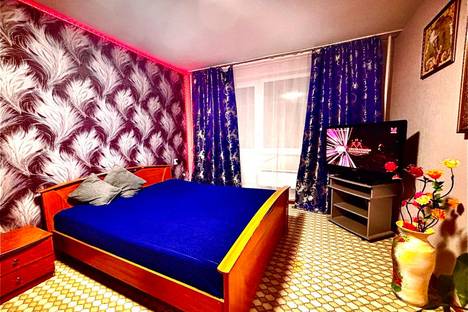 1-комнатная квартира в Нижневартовске, Спортивная ул., 13к4