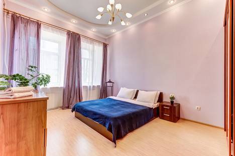 2-комнатная квартира в Санкт-Петербурге, ул. Жуковского, 31