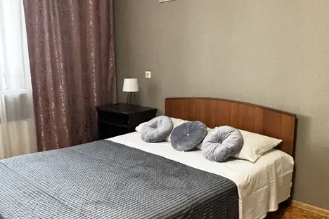 1-комнатная квартира в Челябинске, ул. Братьев Кашириных, 88