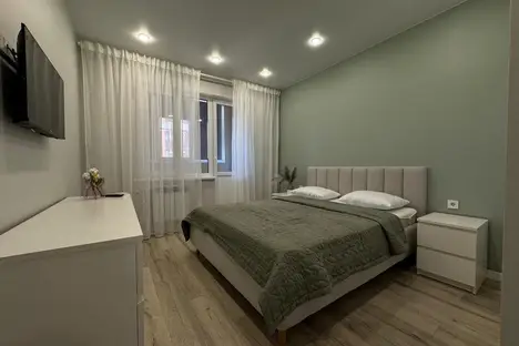 2-комнатная квартира в Астрахани, Бакинская ул., 92