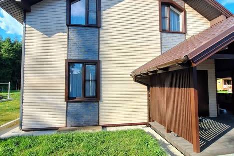 Дом в Ленинградской области, Ленинградская область, п. Моторное