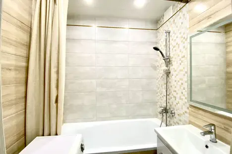 3-комнатная квартира в Казани, Казань, ул. Фатыха Амирхана, 41