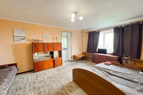 3-комнатная квартира в Луганске, ул. Коцюбинского, 15