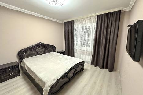 2-комнатная квартира в Екатеринбурге, Рассветная ул., 8к2