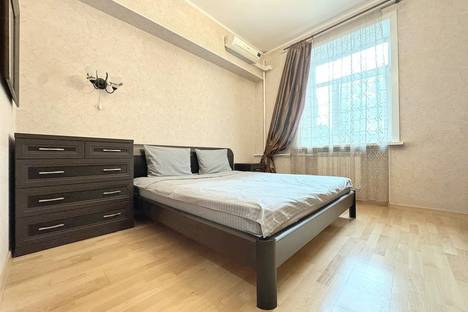 3-комнатная квартира в Кемерове, Весенняя ул., 18
