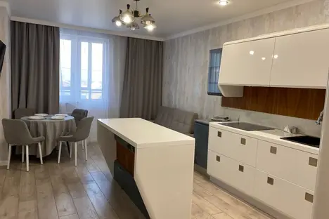 2-комнатная квартира в Казани, ул. Адоратского, 1Б