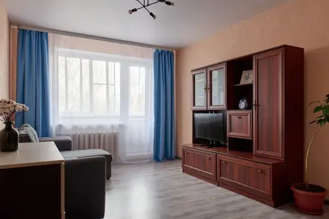 1-комнатная квартира в Узловой, Узловая, Советская ул., 8