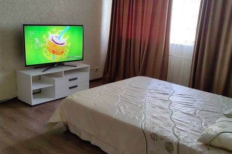 2-комнатная квартира в Оренбурге, ул. Гаранькина, 23