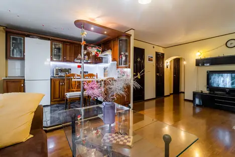 3-комнатная квартира в Нижнем Новгороде, пр-кт Гагарина, 105