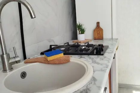 2-комнатная квартира в Калининграде, ул. Генерал-лейтенанта Озерова, 10