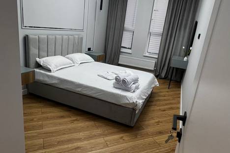 2-комнатная квартира в Алматы, Алматы, пр-кт Абая, 160к7