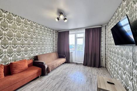 2-комнатная квартира в Абакане, ул. Кирова, 204А