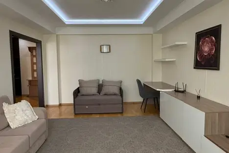 2-комнатная квартира в Южно-Сахалинске, Южно-Сахалинск, пр-кт Победы, 5К2