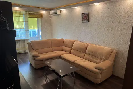 3-комнатная квартира в Донецке, Красногвардейский пр-кт, 14