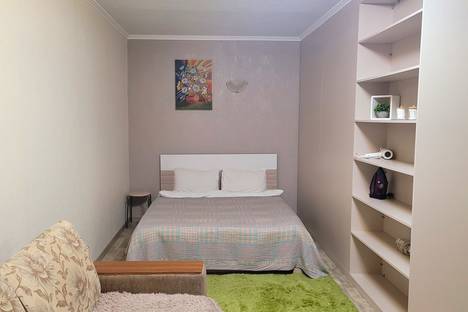 1-комнатная квартира во Владивостоке, ул. Адмирала Кузнецова, 80