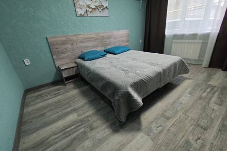2-комнатная квартира в Новошахтинске, Парковая ул., 36