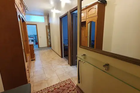 3-комнатная квартира в Астрахани, Саратовская ул., 7/10