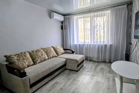 1-комнатная квартира в Луганске, ул. 30-летия Победы, 39