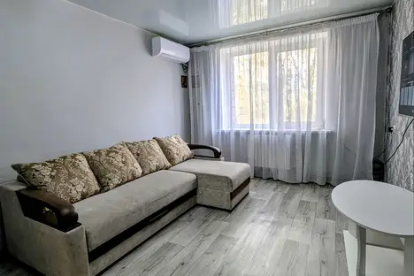 1-комнатная квартира в Луганске, ул. 30-летия Победы, 39
