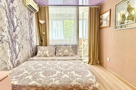 2-комнатная квартира в Сочи, мкр. Центральный, ул. Роз, 82
