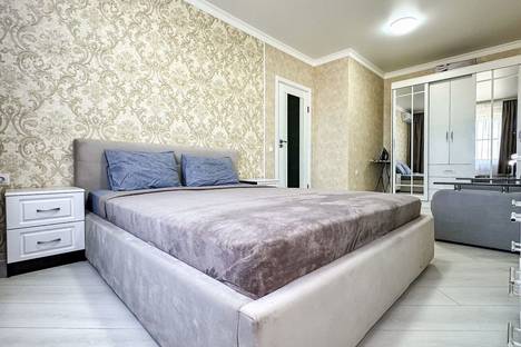 1-комнатная квартира в Крымске, мкр. Надежда, ул. Надежды, 5