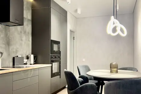 3-комнатная квартира в Нижнем Новгороде, Нижний Новгород, ул. Героя Советского Союза Аристархова, 5