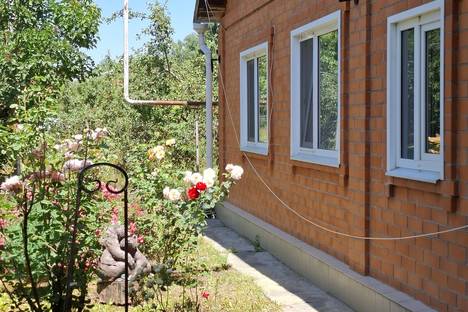 Дом в Мостовском, Мостовской, Набережный пер., 10